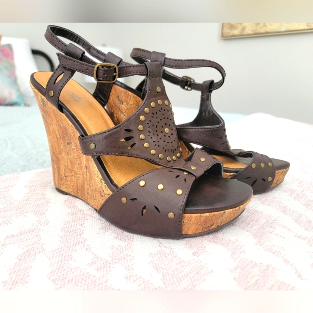 Brown/Gold Studed Wedge Sandals